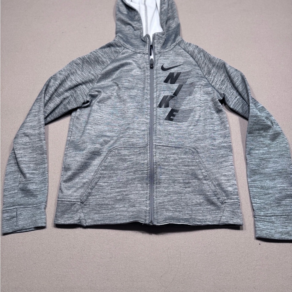 Nike Therma Boys Grey/Black Graphic FZ Training Hoodie